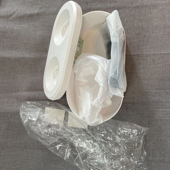 Little Treasures Pet Bowl by Tengous Raised Double Bowl White Plastic w/ Storage - Picture 5 of 9